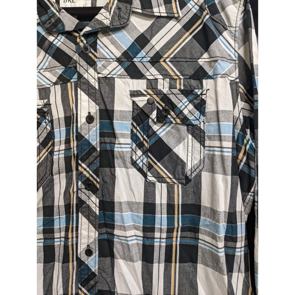 BKE Slim Fit Plaid Men's Buttoned Down Shirt Size XL.           (1353) - Picture 3 of 14